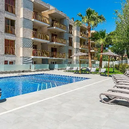 Pins Marina Cambrils