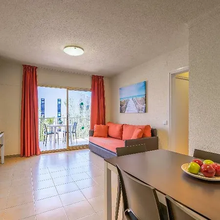 Pins Marina Apartment *
